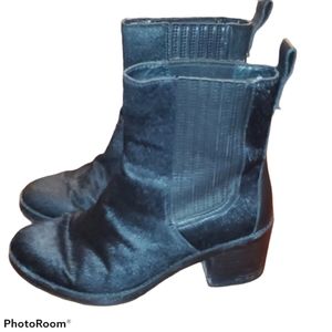 UGG Black Calf Hair Camden Chelsie Booties